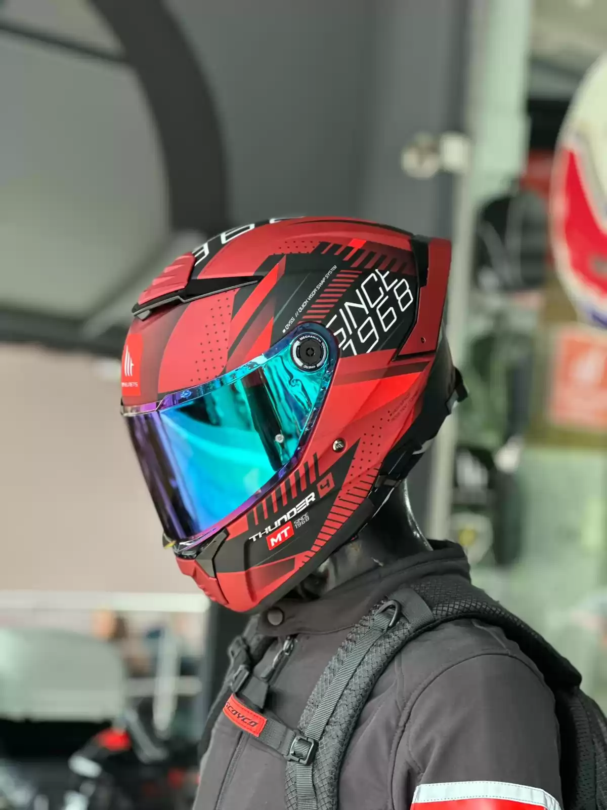 MT KASK THUNDER4 SV FF118SV LUMİNENCE D5 MAT ŞEFFAF VİZÖRLÜ